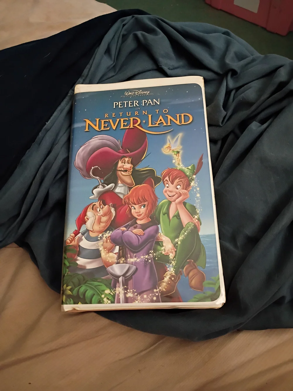 Disney Peter Pan Return to Never Land on VHS